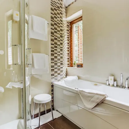 Βίλα Lazaret Sleeps 9 With Pool Air Con And Wifi *