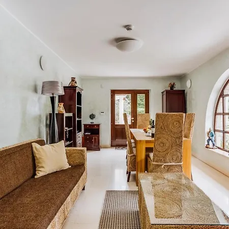 Lazaret Sleeps 9 With Pool Air Con And Wifi Dubrovnik